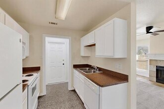 2760 Pike Dr in Lancaster, TX - Building Photo - Building Photo