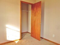 114 Nicole Ct photo'
