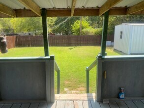 222 Trailwind St in Gun Barrel City, TX - Foto de edificio - Building Photo