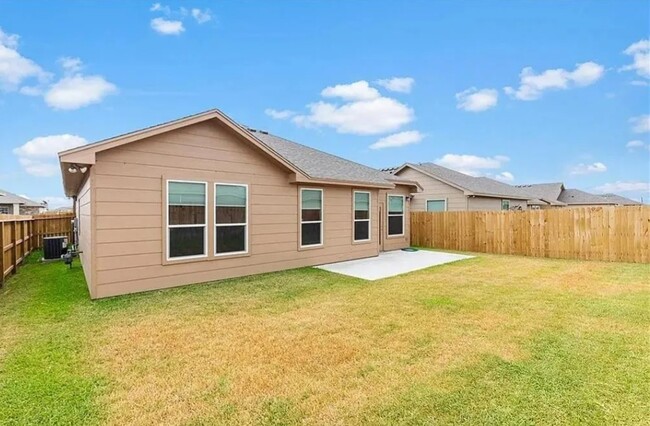 2113 Egret Dr in Corpus Christi, TX - Foto de edificio - Building Photo
