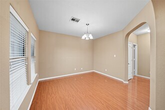 15206 Bartlett Landing Dr in Cypress, TX - Building Photo - Building Photo