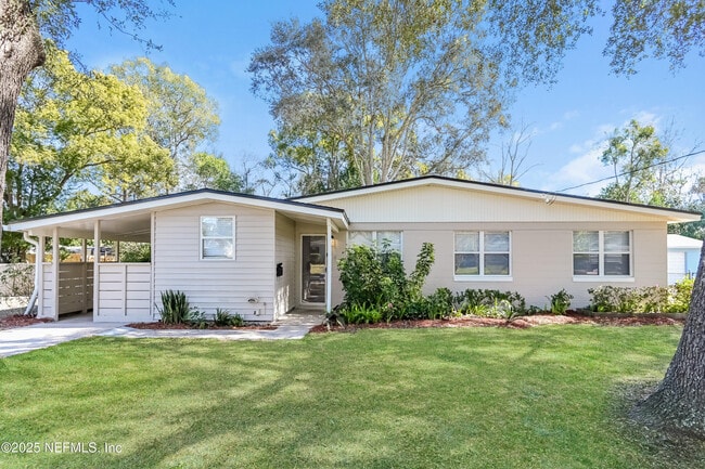 property at 4433 Lane Ave S