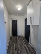 838 E 76th St in Los Angeles, CA - Foto de edificio - Building Photo