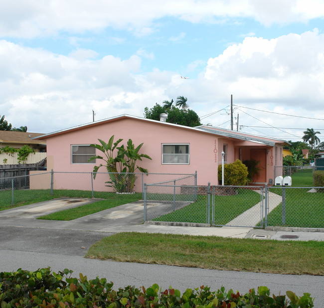 11005 SW 7th Ter in Miami, FL - Building Photo - Building Photo