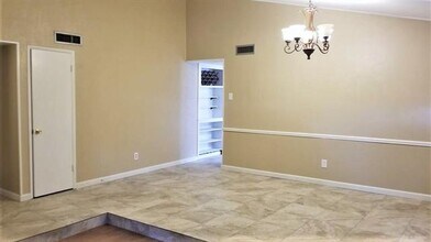 1503 Camelia Dr in Lewisville, TX - Building Photo - Building Photo