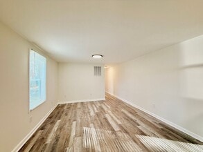 35 Easy St in Bracey, VA - Building Photo - Building Photo