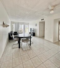 3615 NE 167th St in North Miami Beach, FL - Building Photo - Building Photo