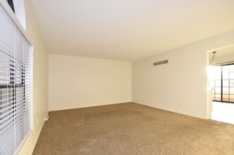 1140 Hampton Ln in Platte City, MO - Building Photo - Building Photo