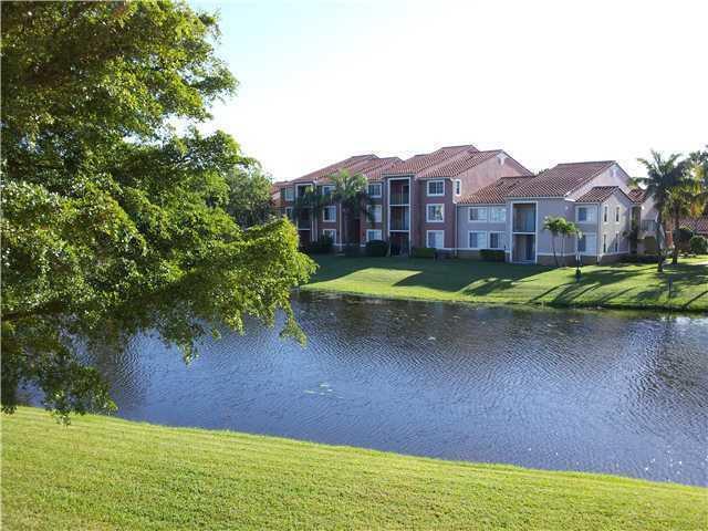 7856 Sonoma Springs Cir in Greenacres, FL - Building Photo