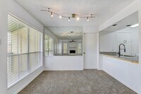 1516 Bay Area Blvd photo'