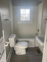 108 Brainerd Ave in Fayetteville, NC - Building Photo - Building Photo