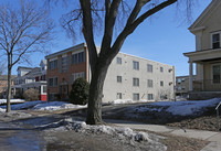 2307 Colfax Ave S in Minneapolis, MN - Foto de edificio - Building Photo