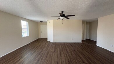 2629 Salt Maker Way in Little Elm, TX - Building Photo - Building Photo