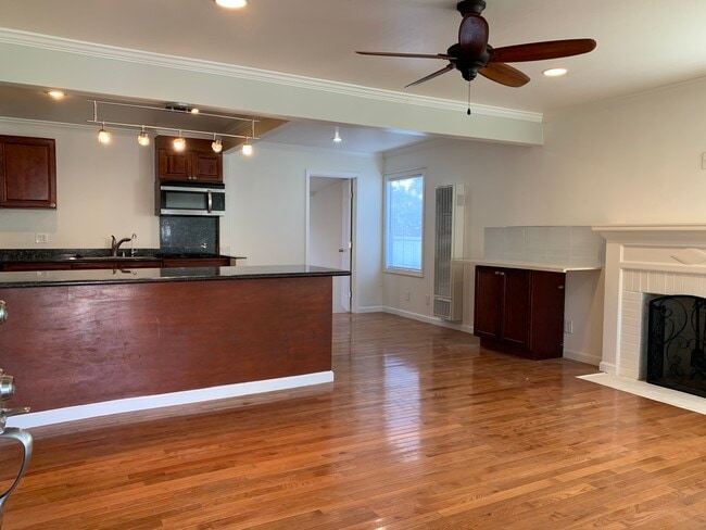 522 Scott Ave in Redwood City, CA - Building Photo - Building Photo