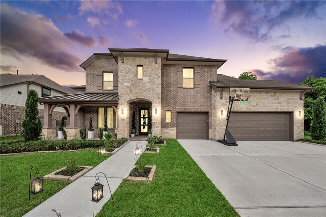 property at 8826 Forest Side Dr