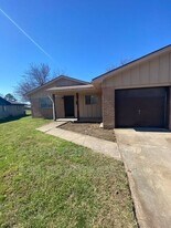 1598 S 67th E Ave in Tulsa, OK - Building Photo