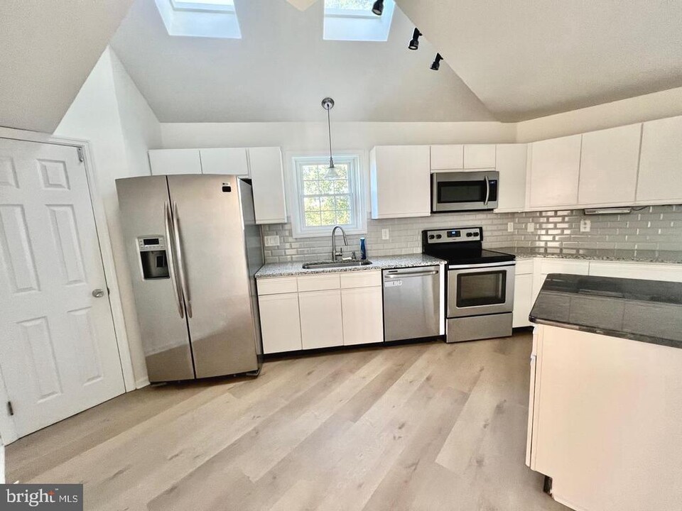 112 Spring Ridge Ct in Lancaster, PA - Building Photo