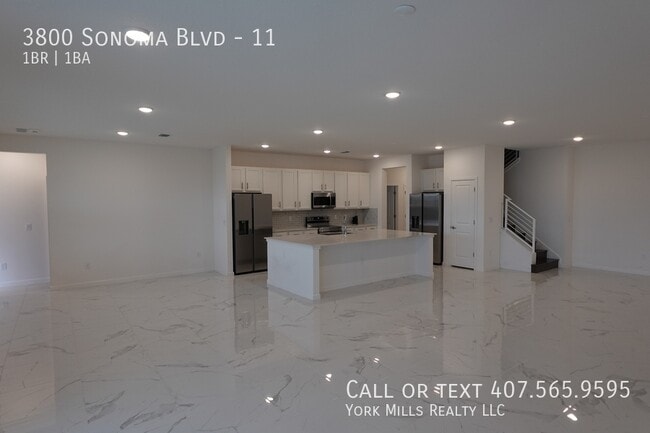 3800 Sonoma Blvd in Kissimmee, FL - Foto de edificio - Building Photo