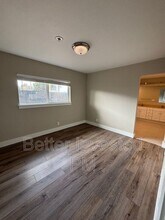 111 Connely Ln in Santa Rosa, CA - Building Photo - Building Photo