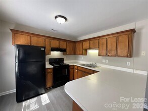 113 Ridge Ave in Cherryville, NC - Building Photo - Building Photo