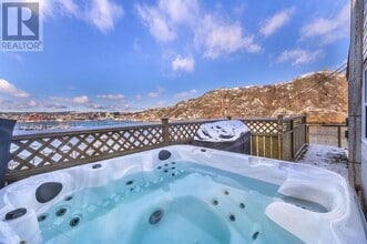 52 Fort Amherst Rd in St John's, NL - Building Photo - Building Photo