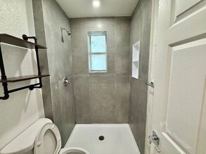 1021 NW 3rd St in Miami, FL - Building Photo - Building Photo
