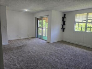 1267 SW 46th Ave in Pompano Beach, FL - Building Photo - Building Photo