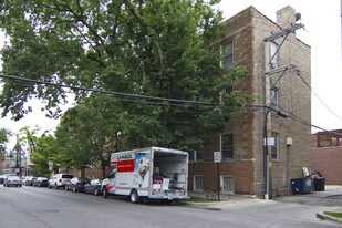 2305 W Wilson Ave Apartments