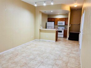 2208 San Vittorino Cir in Kissimmee, FL - Building Photo - Building Photo