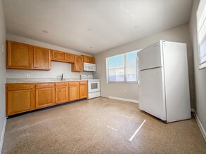 3455 Hi St in Lake Worth Beach, FL - Building Photo - Building Photo