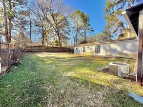 605 Waggoner St in Longview, TX - Building Photo - Building Photo