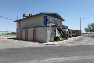 5232 Gwen Pl in Las Vegas, NV - Building Photo - Building Photo