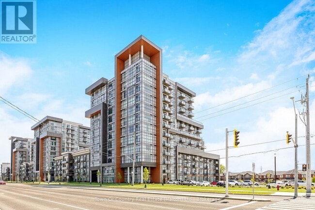 property at 450 Dundas St E