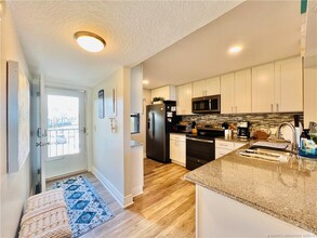 7380 S Ocean Dr in Jensen Beach, FL - Building Photo - Building Photo
