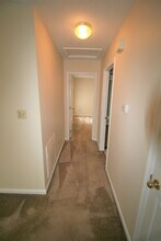 305 Shadow Glen Ct in Lexington, KY - Building Photo - Building Photo