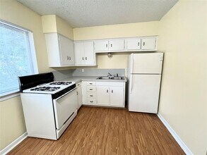 3106 Duval St in Austin, TX - Building Photo - Building Photo