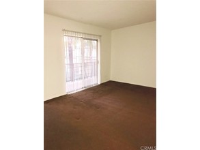 2025 E Whiting Ave-Unit -F in Fullerton, CA - Building Photo - Building Photo