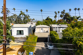 2521 Abbot Kinney Blvd in Venice, CA - Building Photo - Building Photo