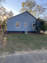 1002 Melbourne Ave NE in Knoxville, TN - Building Photo - Building Photo