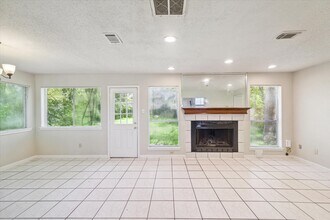 2919 Great Lakes Ave in Sugar Land, TX - Building Photo - Building Photo