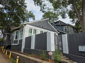 929 Argonne Ave NE in Atlanta, GA - Building Photo - Building Photo