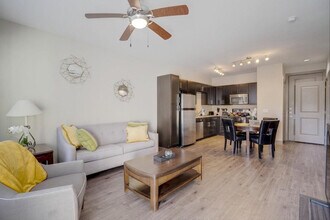 15750 Spectrum Dr in Addison, TX - Building Photo - Building Photo
