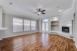 9316 Preston Trail in Irving, TX - Foto de edificio - Building Photo