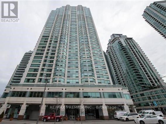 property at 10-2310 Yonge St