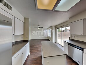 8621 W Windsor Ave in Phoenix, AZ - Building Photo - Building Photo