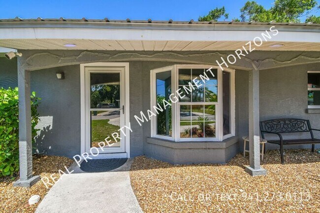 202 Sunway Ave in Sarasota, FL - Building Photo - Building Photo