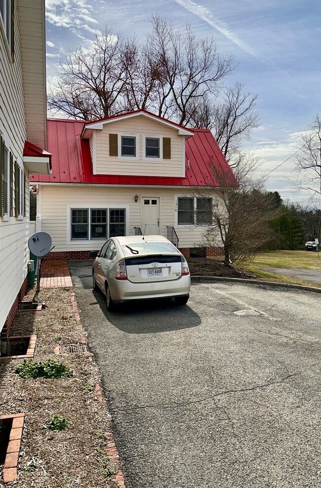 property at 1310 N Main St