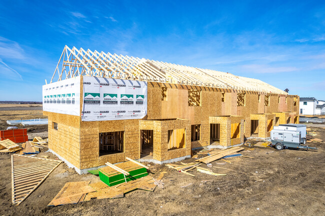 The Landing at Deer Creek Crossing in Ankeny, IA - Foto de edificio - Building Photo