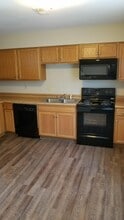 3 Heritage Pl in Glen Carbon, IL - Building Photo - Building Photo