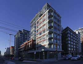 Block 100 in Vancouver, BC - Building Photo - Building Photo